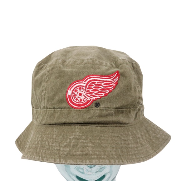 Red wings bucket hat Clearance